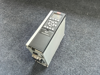 Convertisseur de fréquence Danfoss d'origine 0,55 kW Danfoss VLT 220V IP20 Danfoss VSD pour pompe, ventilateur, compresseur, convoyeur