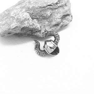 Yunnique-collar unisex con colgante de máscara de rey demonio, de acero de titanio, estilo americano y europeo, joyería Retro - Product Image 3