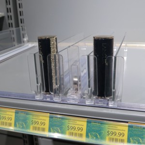 Réfrigérateur automatique en plastique à ressort de supermarché avec système de glisse à rouleaux pour la gestion de l'eau, pousseur de bouteilles de boissons et d'étagères - Product Image 3