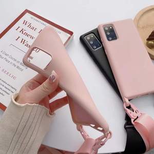 Étui de téléphone en silicone liquide populaire avec <span class=keywords><strong>bandoulière</strong></span> croisée réglable pour <span class=keywords><strong>iPhone</strong></span> 15Pro Max étui de téléphone étui souple complet - Product Image 5