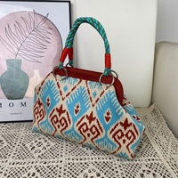 Tas Tote Wanita Rajut Poliester Baru Model Clutch untuk Acara Malam, Motif Bunga, Tanpa Tali, Kesederhanaan Urban, Penutup Magnetik