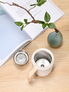 Nouvelles Idées de Produits 2025 Vente en Gros Bouteille d'Eau en Acier Inoxydable Thermos <span class=keywords><strong>Cadeau</strong></span> Café Tasses de Voyage Tasse Tumbler avec Infuseur Long à Thé - Product Image 6