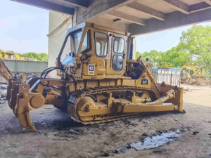 รถดันดิน CAT D7G XL มือสองคุณภาพสูง นำเข้าแท้ สีเหลือง กำลัง 150 กิโลวัตต์ - Product Image 4