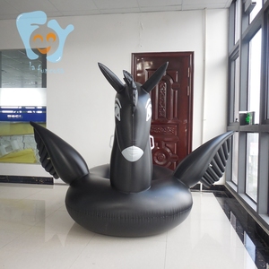 Phao Bơi Người Lớn 1.9M Có Thể Bơm Hơi Lớn Màu Đen/Vàng Pegasus Unicorn Pool Float Tùy Chỉnh - Product Image 5