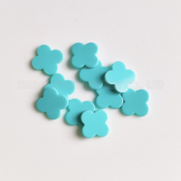 Perles de trèfle à quatre feuilles turquoise synthétique en gros pour la fabrication de bijoux 6mm -- 14mm perles de gemmes de trèfle à 4 feuilles