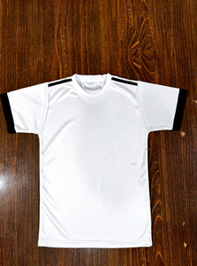 Conjunto de Camiseta de Fútbol Negra Unisex de Manga Corta con Cuello Redondo y Pantalones con Cintura Elástica, Transpirable, de Secado Rápido, de Poliéster para Adultos - Product Image 4