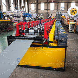 Continue Productie Automatische Garagedeur Productielijn Staal Composiet Garagedeur Machines