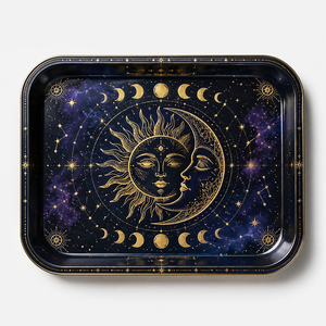 Bandeja Metálica Decorativa para Fumar Hierbas con Estampado de Sol y Luna Celestial - Product Image 1