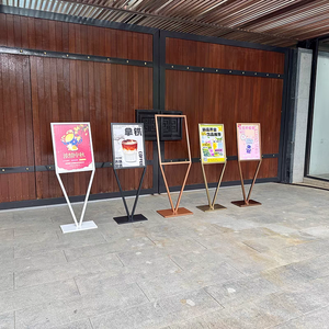 Nhà sản xuất của thiết kế mới ngoài trời <span class=keywords><strong>V</strong></span> hình biển quảng cáo đứng <span class=keywords><strong>v</strong></span>àng hiện đại hiển thị đứng cho kim loại dấu hiệu chủ tầng thường <span class=keywords><strong>v</strong></span>ụ - Product Image 4