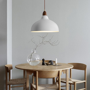 โคมไฟระย้าสไตล์วบิซาบิแบบญี่ปุ่นย้อนยุค ออกแบบโดยดีไซเนอร์ งานศิลปะไม้สร้างสรรค์สำหรับบ้านพัก ใช้ไฟ AC ขนาดกลาง - Product Image 1