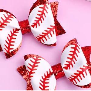 <span class=keywords><strong>Bandeau</strong></span> de <span class=keywords><strong>sport</strong></span> européen et américain imprimé de baseball pour enfants Clip latéral rouge à paillettes Ruban à nœud Pince complète Accessoire de fête en plastique - Product Image 1