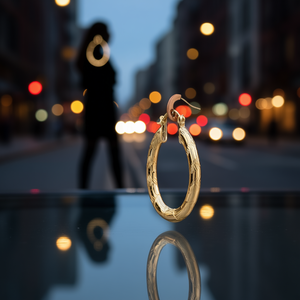 E4429 Orecchini a cerchio dorati per donna Gioielli di moda in stile classico in lega di rame - Product Image 2