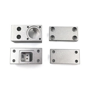 Boîtier en aluminium extrudé sur mesure OEM, finition usinée CNC, brochage pour l'électronique industrielle chinoise - Product Image 2