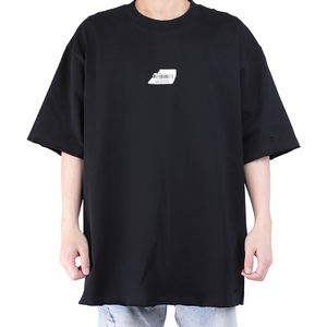 Ropa desgastada de calle personalizada Diseño de código a rayas 320 gramos Algodón pesado Vintage Oversized Men 'S T-Sh - Product Image 2