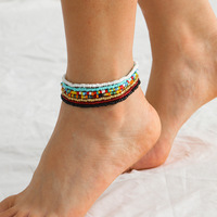 Bikini à la mode avec chaîne de taille perlée colorée, ensemble de colliers et de bracelets