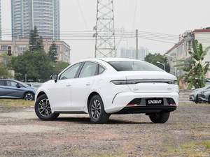 BYD Destroyer 05 Chazor 2025, Sedán Deportivo Dinámico de Alto Rendimiento, Híbrido Enchufable de Nueva Energía con Bajo Consumo de Combustible - Product Image 3