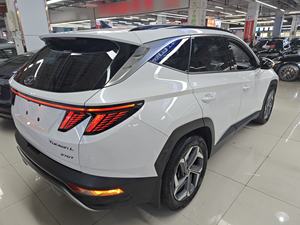 Para <span class=keywords><strong>Tucson</strong></span> <span class=keywords><strong>2021</strong></span> <span class=keywords><strong>Tucson</strong></span> L 1.5T DCT Luxury Prestige Edition, Cuero, R17, Cámara 360 - Product Image 4