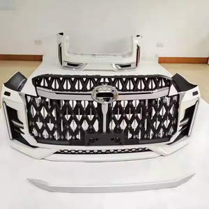 <span class=keywords><strong>300</strong></span> mise à niveau vers le kit de carrosserie de réglage de Style MAX pour <span class=keywords><strong>Toyota</strong></span> Land Cruiser LC300 2020-2023 Kit de carrosserie tout-terrain calandre de pare-chocs avant lifting - Product Image 5