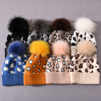 Bonnet de ski double couche unisexe doux pour l'hiver Pom Pom en fourrure véritable Vente en gros Bonnets de luxe en laine cachemire pour femmes personnalisés de haute qualité