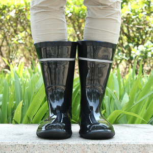 รองเท้าบูทกันน้ำสำหรับผู้ชาย Junjing แบบหุ้มข้อกลาง สีดำล้วน สำหรับงานอุตสาหกรรม เหมืองแร่ ป้องกันการลื่น ทนทานต่อการสึกหรอ - Product Image 2