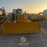 Bulldozer d'occasion, conception originale Komatsu D65P, bulldozer sur chenilles en bon état, type tracteur, engin de terrassement