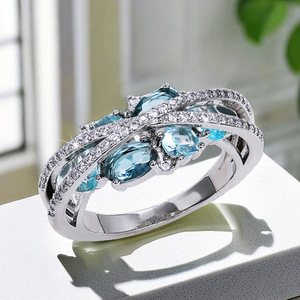 Anello Geometrico a Doppio Strato a Forma di X, Stile Creativo per Donne - Product Image 6