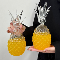 Vente en gros : Verre créatif transparent en forme d'ananas avec paille, en verre borosilicate, pour latte, jus et boissons vintage