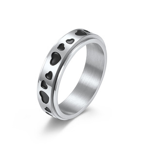 Anillo Giratorio en Forma de Corazón con Incrustaciones Negras en Oro Rosa, Joyería Unisex para Regalo - Product Image 5