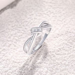 Proveedor de Joyería, Bajo MOQ, Plata de Ley 925, Baño de Rodio, Alta Calidad, Anillo Moderno con Diseño de Lazo y Circonitas, Resistente al Deslustre - Product Image 5
