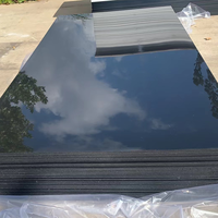 Feuille de plastique HDPE résistante aux UV, panneau en polyéthylène résistant aux intempéries pour les projets d'aménagement extérieur et de construction