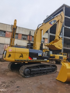 รถขุดตีนตะขาบ CAT 330D มือสองคุณภาพสูง สีส้มเหลือง ระบบไฮดรอลิกครบชุด ของแท้จาก Caterpillar - Product Image 6