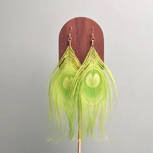 Wholesale Simeple Design Earring Accessories Fashionable Customized Natural peacock style Feather Earrings for gifts & crafts