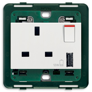 Vimar <b>Socket</b> 2P+T 13A <b>With</b> <b>USB</b> A Port White 12W Charging - Product Image 1
