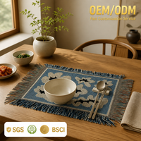 Set de table tissé bleu beige à fleurs, Napperon vintage à fleurs avec pompons, Cadeau idéal pour les amateurs de cuisine et de salle à manger