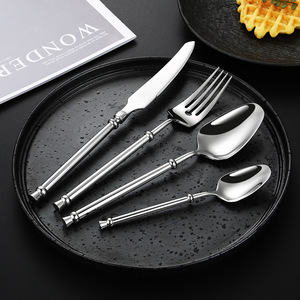 Ensemble <span class=keywords><strong>de</strong></span> couverts en acier inoxydable 304 <span class=keywords><strong>de</strong></span> Style européen <span class=keywords><strong>de</strong></span> haute qualité couteau à Steak cuillère <span class=keywords><strong>fourchette</strong></span> ensemble <span class=keywords><strong>de</strong></span> couverts <span class=keywords><strong>de</strong></span> Restaurant - Product Image 1
