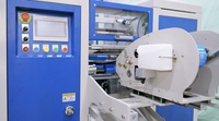 Ligne de production de machines à sceller automatiques à grande vitesse pour sacs poubelle plats et à étoile pour la fabrication efficace de sacs en LDPE et de sacs poubelle