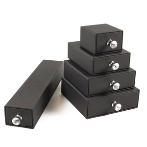 Logo personalizzato biodegradabile gioielli di lusso cassetto scatola di carta di imballaggio Premium per <span class=keywords><strong>Cartier</strong></span> con spugna fodera manico in rilievo - Product Image 3