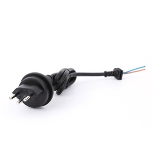 ปลั๊กไฟฟ้ากันน้ำได้จากสวิส16A IP44พีวีซีใช้ในอุตสาหกรรมมาตรฐาน - Product Image 4