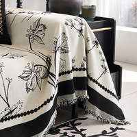 Housse de canapé rétro style français à motifs floraux, entièrement enveloppante, en chenille, coussin polyvalent toutes saisons, toucher léger, luxe raffiné