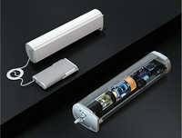 Rail de rideau et moteur électrique Art Déco en alliage d'aluminium de la marque A-OK
