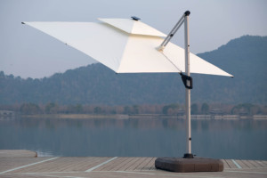 Best Price Large Outdoor Commercial Aluminum Windproof Durable Folding Arm Retractable Patio Umbrella for Hotels Restaurants - Product Image 6