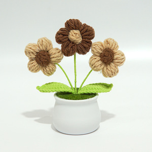 Piante in Vaso Fatte a Mano all'Uncinetto, Bonsai Lavorati a Maglia a Forma di Girasole/Cuore/Fiore, Vaso di Fiori Artificiali in Lana per Decorazioni Domestiche - Product Image 2