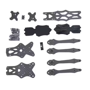 TYI Kit Telaio in Fibra di Carbonio <span class=keywords><strong>da</strong></span> 5 Pollici 225mm 225/6 Pollici 260mm/295mm con Braccio <span class=keywords><strong>da</strong></span> 5.5mm per Droni FPV Freestyle RC <span class=keywords><strong>da</strong></span> <span class=keywords><strong>Corsa</strong></span> APEX - Product Image 3