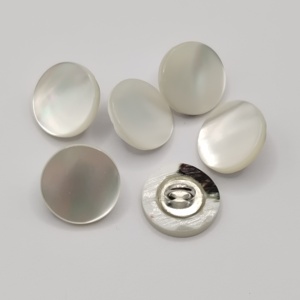 Botones <span class=keywords><strong>de</strong></span> Concha Natural <span class=keywords><strong>de</strong></span> Perla Blanca <span class=keywords><strong>de</strong></span> Diferentes Tamaños con un Orificio, Botones Redondos <span class=keywords><strong>de</strong></span> Concha <span class=keywords><strong>de</strong></span> Abulón <span class=keywords><strong>Nacar</strong></span> al por Mayor - Product Image 4