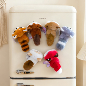 Magnete da Frigorifero in Peluche a Forma di <span class=keywords><strong>Animali</strong></span> della Foresta (Procione, Volpe, Lontra, Panda Rosso) - Ingrosso Fabbrica OEM ODM - Articolo Regalo Premium per Decorazioni Casa - Product Image 2