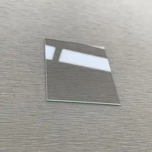 Plaques de verre borosilicate Corning EXG/Gorilla personnalisées haute transparence 100x100mm, diverses épaisseurs, pour applications solaires et électroniques - Product Image 5