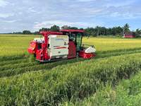 Vente Directe Équipement Agricole Neuf Haute Productivité Moissonneuse-Batteuse Lovol Rg130EVO Longueur de Travail 2800 mm avec Cabine