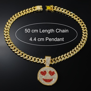 Collana con ciondolo a forma di <span class=keywords><strong>emoji</strong></span> cuore-occhi con diamanti, stile hip-hop punk, unisex, placcata oro/argento, in lega, ideale per regali e feste - Articolo caldo! - Product Image 5