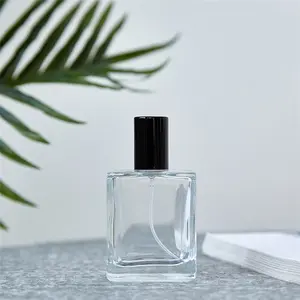 Venta al por mayor botella de vidrio de perfume blanco-Precio bajo al por mayor de la forma cuadrada color blanco negro vacío 30ml 50ml botella de perfume de lujo botella de vidrio