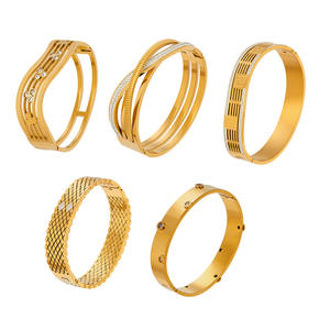 สายนาฬิกาข้อมือสแตนเลสสตีลแบบกลวง Mili Cross-Border ลาย CHARM หัวเข็มขัดเรียบง่าย ประดับเพชรซิร์คอน ชุบทองคำแท้ 18K - Product Image 5